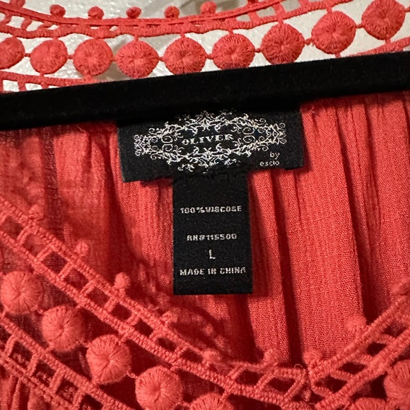 NWOT Oliver (Buckle Brand) Blouse - Picture 3 of 4